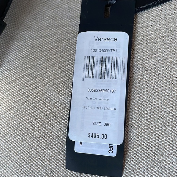 Brand new with tags - Picture 2 of 3